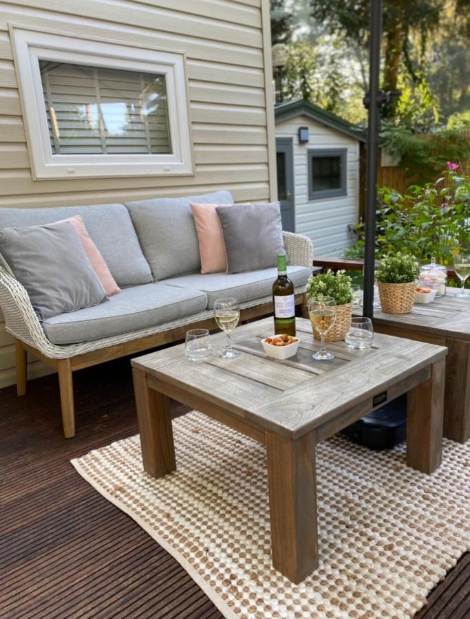 Luxe Chalet Met Prachtig Terras Op De Veluwe , Veel Privacy Hoenderloo Esterno foto